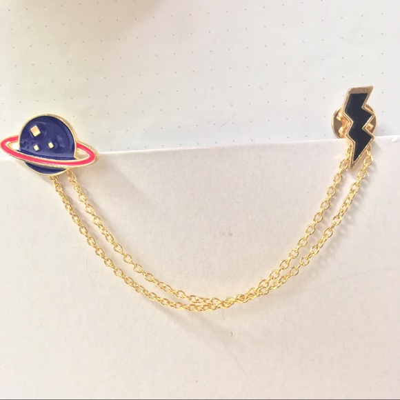 Space & lightning enamel & metal pins w/chain NIB - Picture 3 of 8